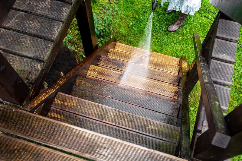 Wood Deck Powerwashing